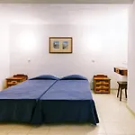 Hotel apartamentowy 3hb Golden 3*