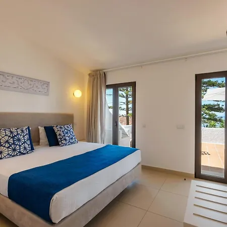 3hb Golden Aparthotel