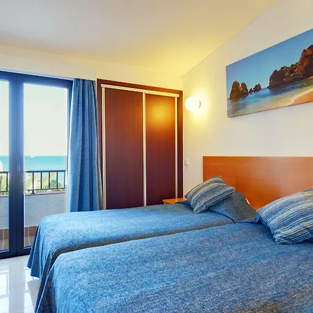 Apart-hotel 3hb Golden