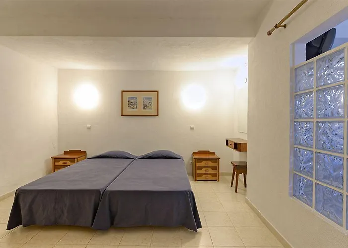 3hb Golden 3* Αλμπουφέιρα